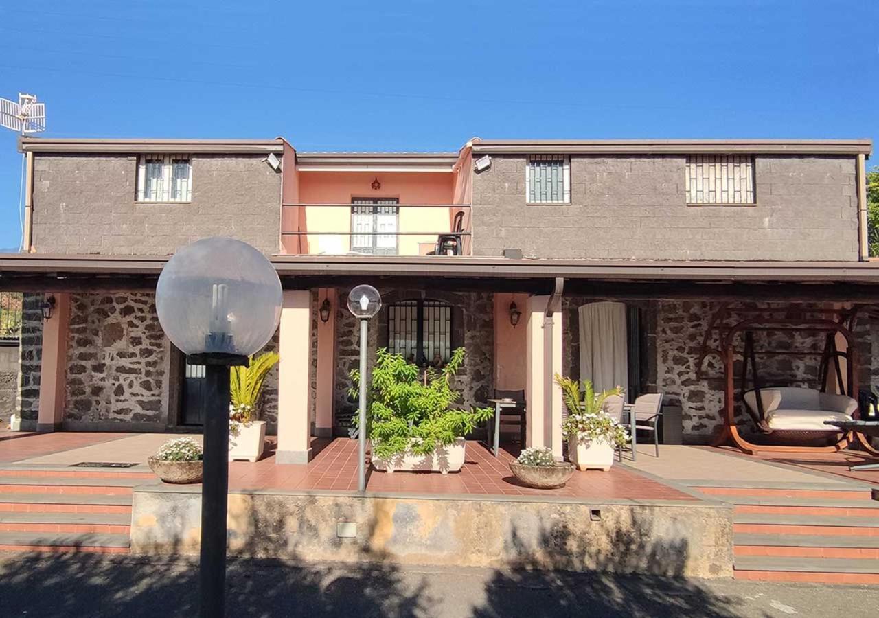 Peri Peri Etna Guest House Montargano Екстер'єр фото