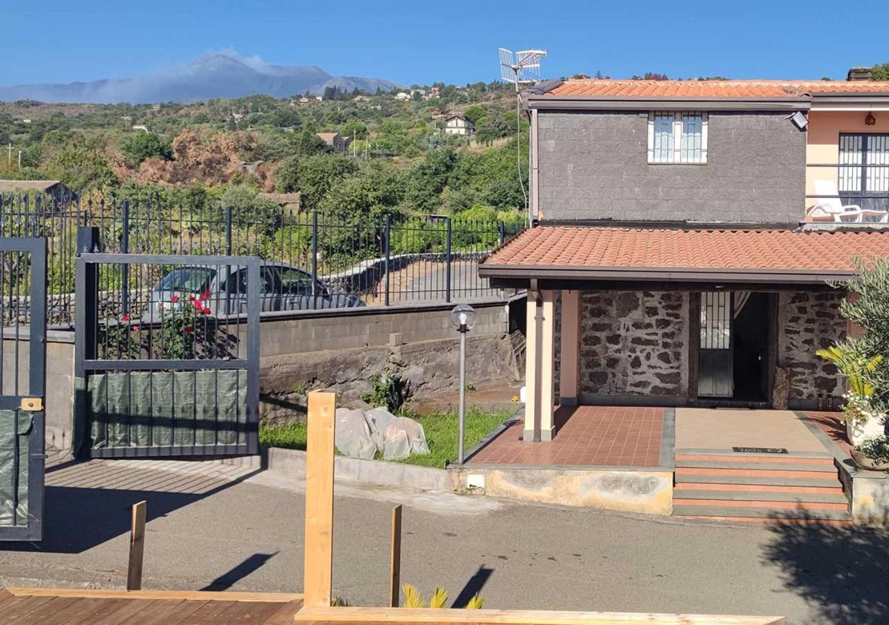 Peri Peri Etna Guest House Montargano Екстер'єр фото