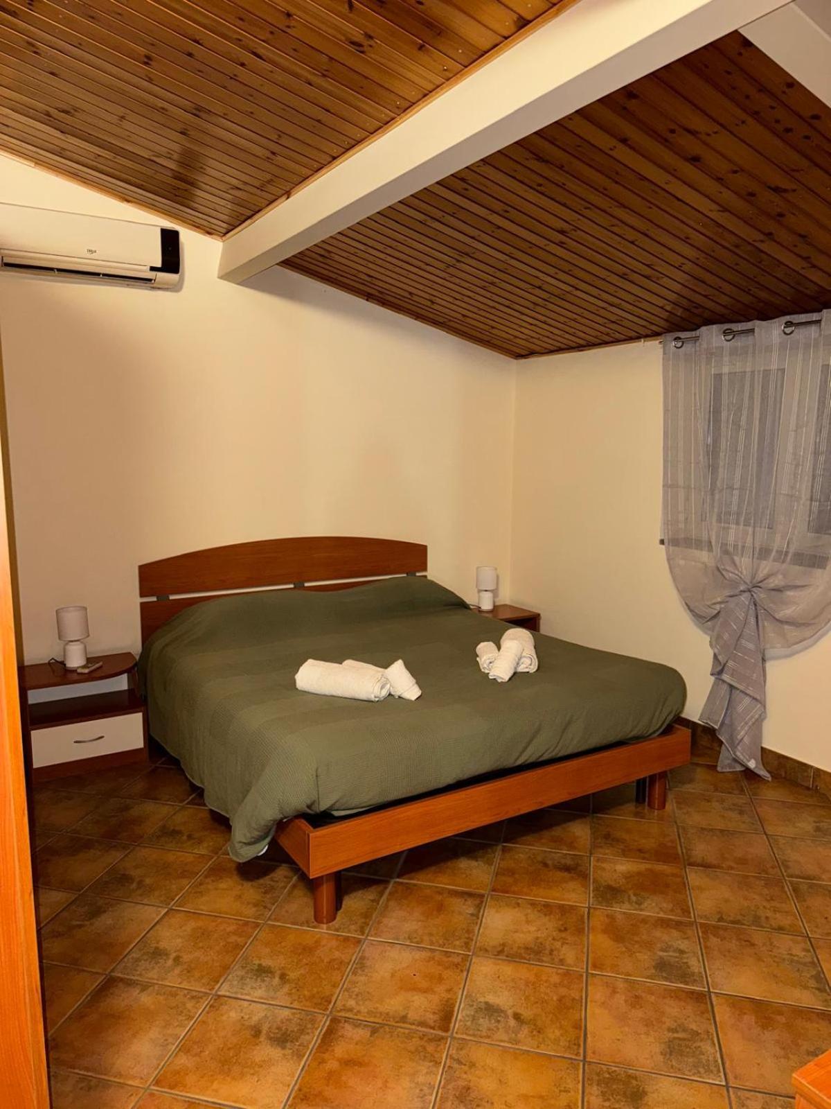 Peri Peri Etna Guest House Montargano Екстер'єр фото
